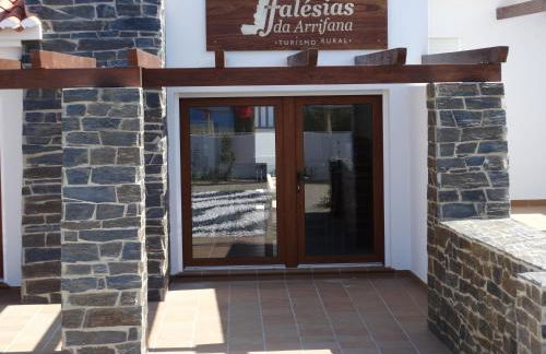 Falésias da Arrifana - Foto 5