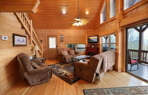 Red Roof-Cozy Cabin with Great Views, Hot Tub and near Bryson City - Foto 21