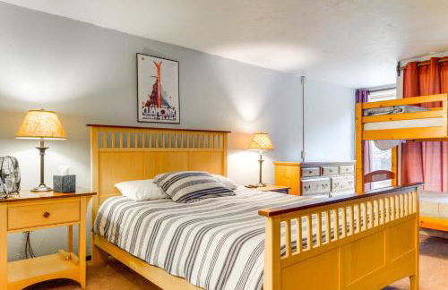 West Dover Townhome Hot Tub, 2 Mi to Mount Snow! - Foto 12