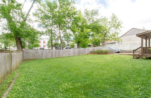 East Nashville Paradise 4 Bedroom Large Backyard - Foto 27