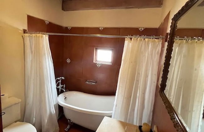 Beautiful Cabin Downtown Tapalpa Oven Mud Barbecue Grill 4 Room 12 ppl TV Wifi - Foto 20