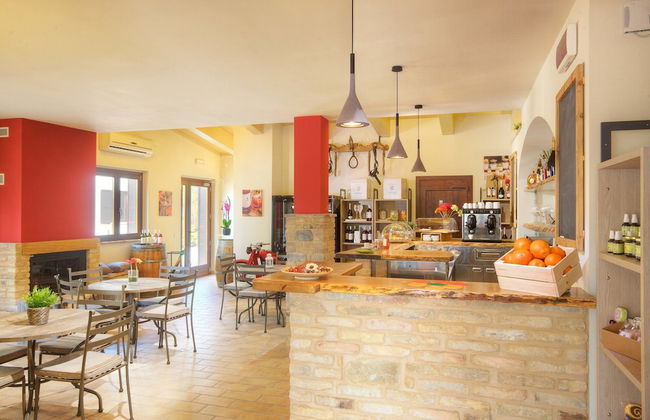 Villa Gens Camuria - Photo 2