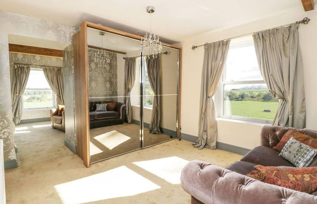 Meagill Farmhouse, hot Tub, bbq hut - Foto 13