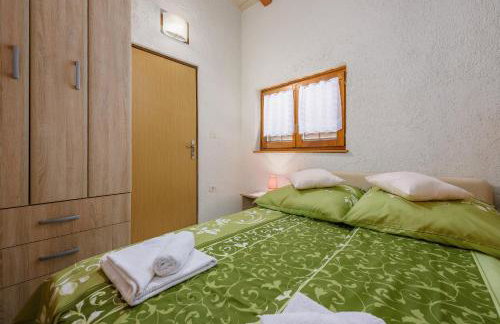 Apartment with pool Visnjan - Photo 57