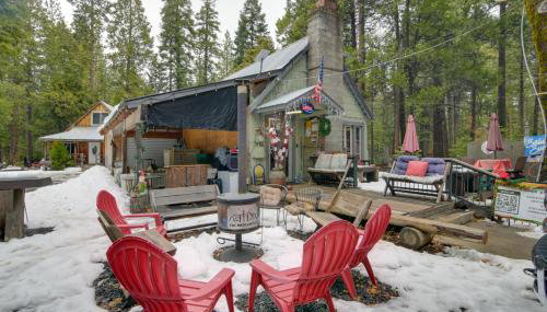 Grill, Fire Pits and Trails Butte Meadows Duplex! - Foto 3