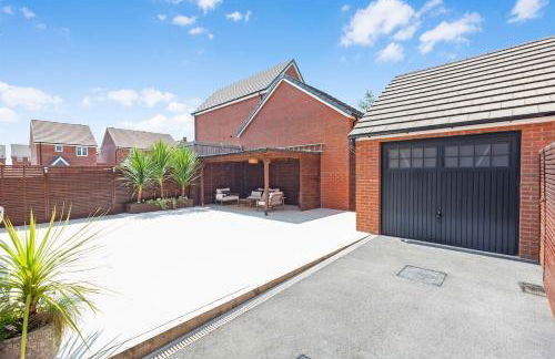 Detached Modern 3 Bedroom House - Photo 30