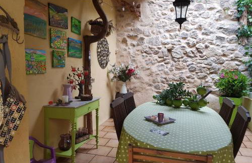 Le Chateau - Photo 34