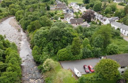 Loch Ness Balcony Apartment - Foto 15