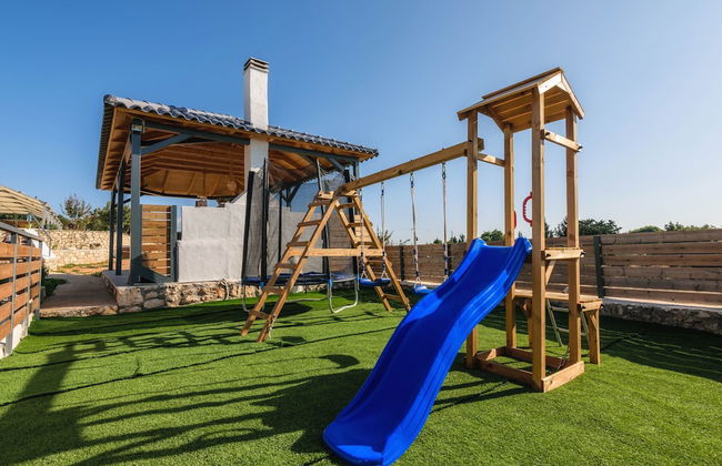 Alonaki Apartments - Photo 80