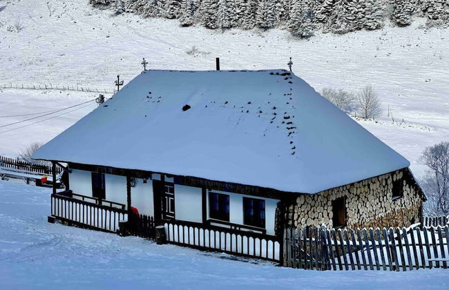 Charming Traditional House in a Pristine Location - Foto 42