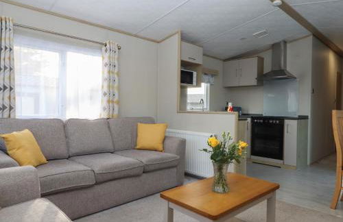 Caravan A24 at Landscove Holiday Park - Photo 7