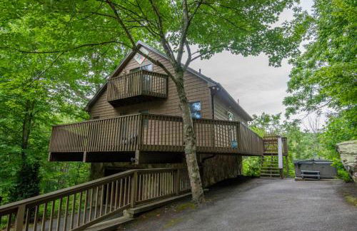 Charming Riverfront Cabin - Hot Tub Overlooking New River, Gas Fireplace - Foto 18