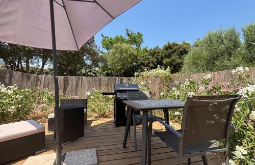 Studio 2 personnes - climatisé, terrasse, parking - Foto 2