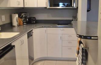 1-Bedroom Seaview Guesthouse on Seattle Luxury Estate with Views of Olympic Mountains - Foto 5