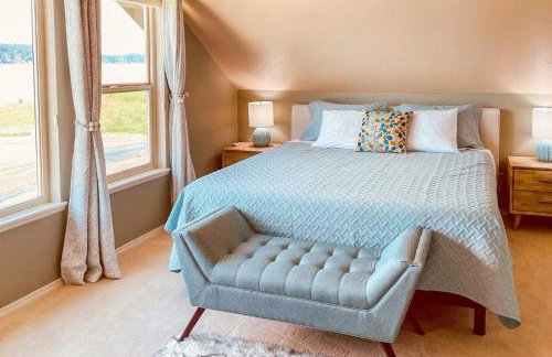 Direct Beach Access Getaway on Port Orchard! - Foto 14