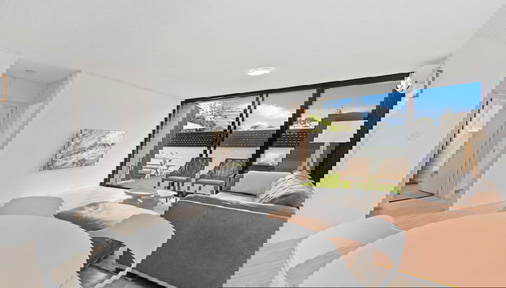 Very Very Burleigh - Foto 1, Imagen principal