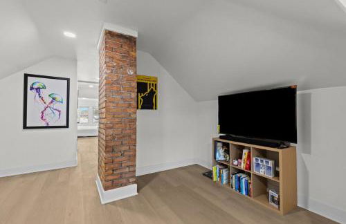 Loft w Fenced Yard Pet-Friendly Near Downtown - Foto 10