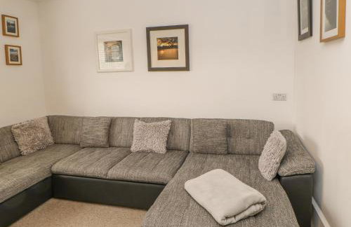 Belgrave House - Photo 5