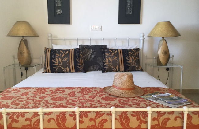 Private Villa, sea Views, Outdoor Bar, Heated Pool - Photo 2