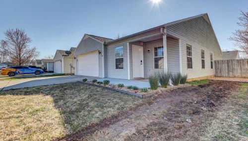 Chic Bentonville Home with Patio and Fire Pit! - Foto 3