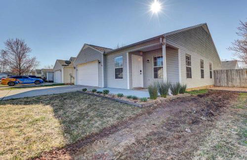 Chic Bentonville Home with Patio and Fire Pit! - Foto 3