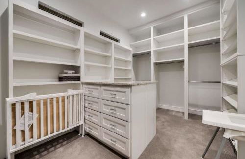 Valley Vista Luxury Retreat w Pool Cinema Games - Foto 17