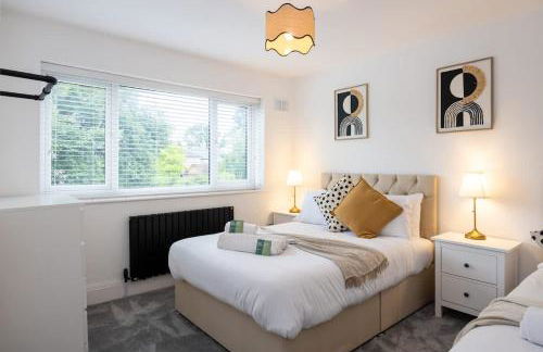 The Wilmslow House Free Parking - Close to Airport - Foto 20