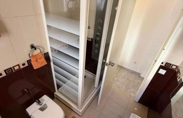 Mooi en erg ruim appartement met een openhaard - Foto 13