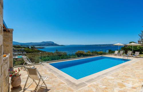 Hectoras Villa in Plaka BY APOKORONAS-VILLAS - Photo 15