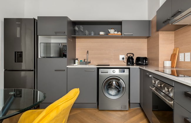 Bridgewater One Luxury Apartments - Photo 68