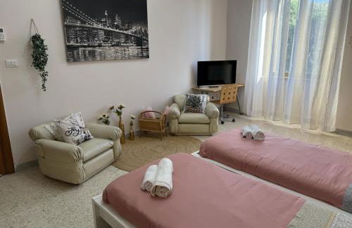 STAY IN NAPLES - Lovely apartment near the airport - Photo 11