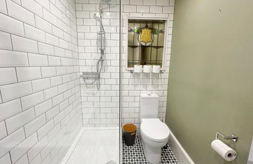 1 Bed Character Filled Glasgow Apartment - Foto 15