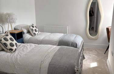 Brewhouse Coastal Retreat - Photo 8