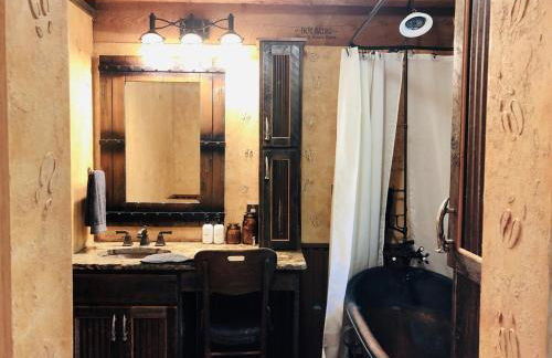 20 mins to YNP-Cabin-Pet friendly - Foto 11