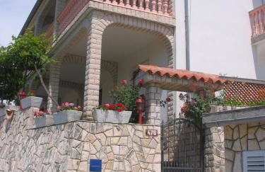 Apartmani Manuela Lopar - Foto 1