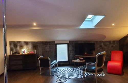 Love room avec spa privatif - Foto 10