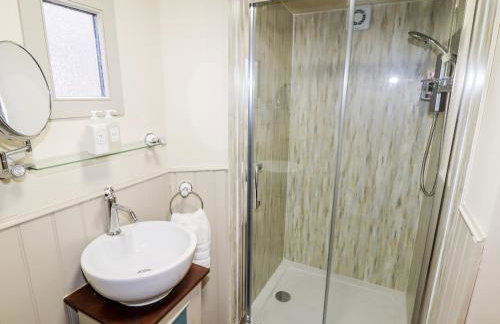 The Shearer's Hut - Photo 17