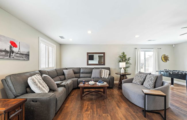 Breathtaking Meadows by Avantstay Temecula Group Retreat Pool, Pickleball, Firepit, Hot Tub - Foto 15