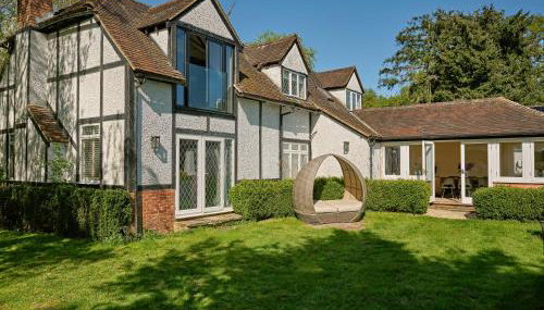 Charming 4-Bedroom Cottage in Henley - Foto 1
