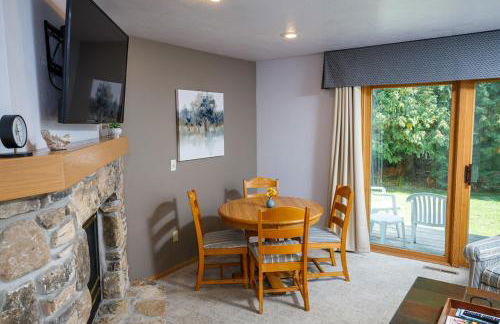 Peacefield at The Hilltop C-4 by Simple Life Rentals - Foto 6