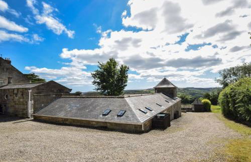 3 Bed in Whitby oc-90809 - Photo 1