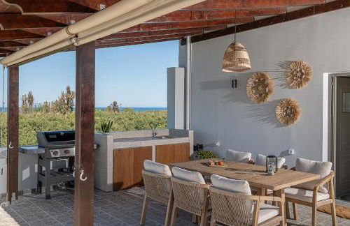 Sol Luxury Apartment - close to the beach with a private heated mini pool - Foto 69