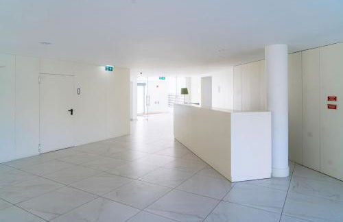 Studio w/ Balcony, Pool & Gym | Antas by Host Wise - Foto 25