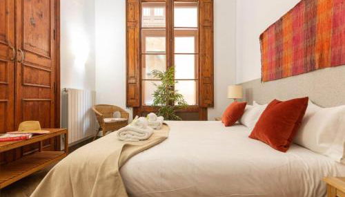 GREAT SPACIOUS APARTMENT IN THE GOTHIC QUARTER - Foto 2