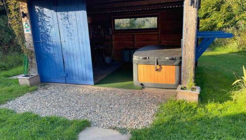 Pembrokeshire Shepherd hut with hottub - Foto 4