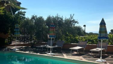 IL BAGLIO DELL'ETNA VILLA's - Foto 4, Garden, sunbed, Garden view