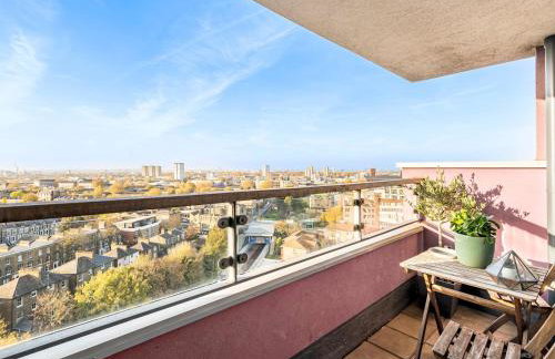 Charming Stay with a Balcony in Bow - Pass the Keys - Photo 11