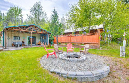 Family Fun on Ruby Creek Cusick Hideaway with Dock - Foto 25