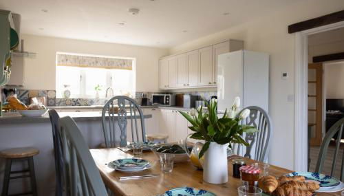 Brecon Beacons Cottage with Stunning Country Views - Foto 3