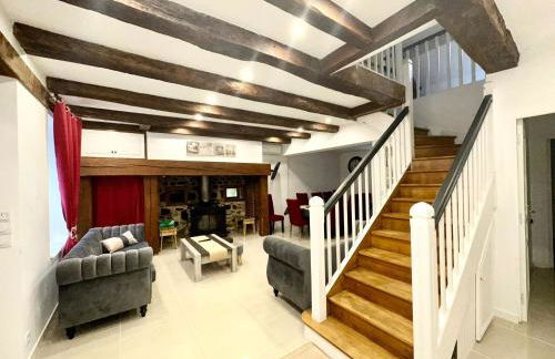 Gîte en Corrèze 12 pers, Piscine chauffée et Salle de jeux - Foto 28